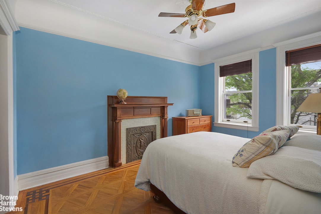 593 4th Street Brooklyn, NY 11215 - Photo 21 of 28