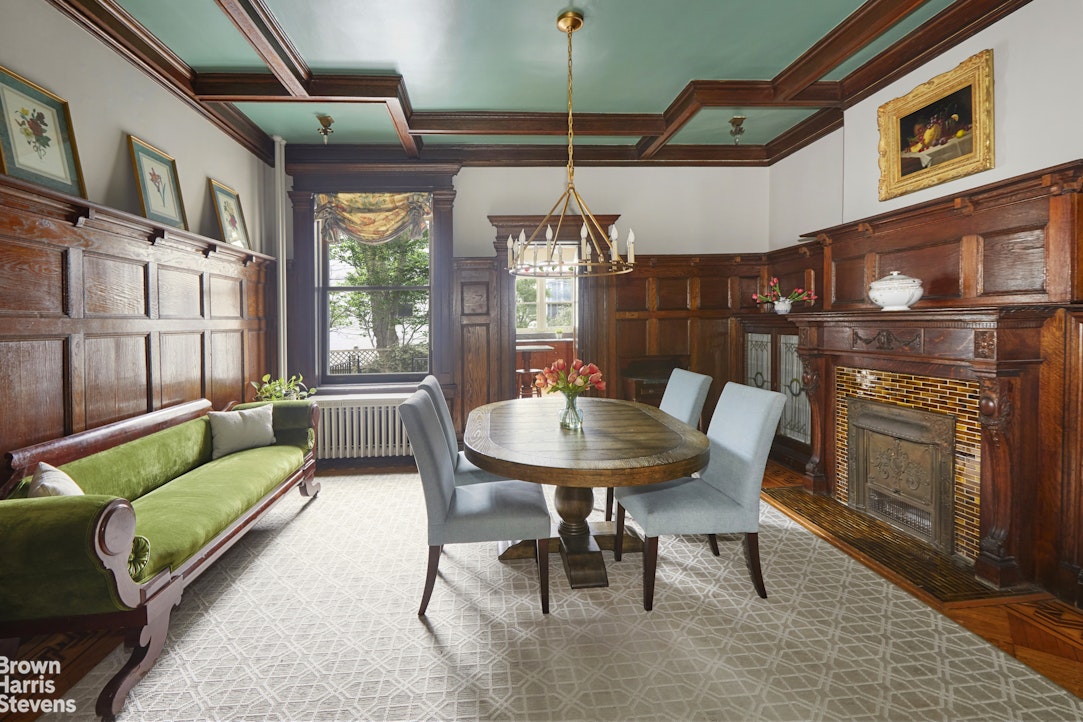 593 4th Street Brooklyn, NY 11215 - Photo 8 of 28