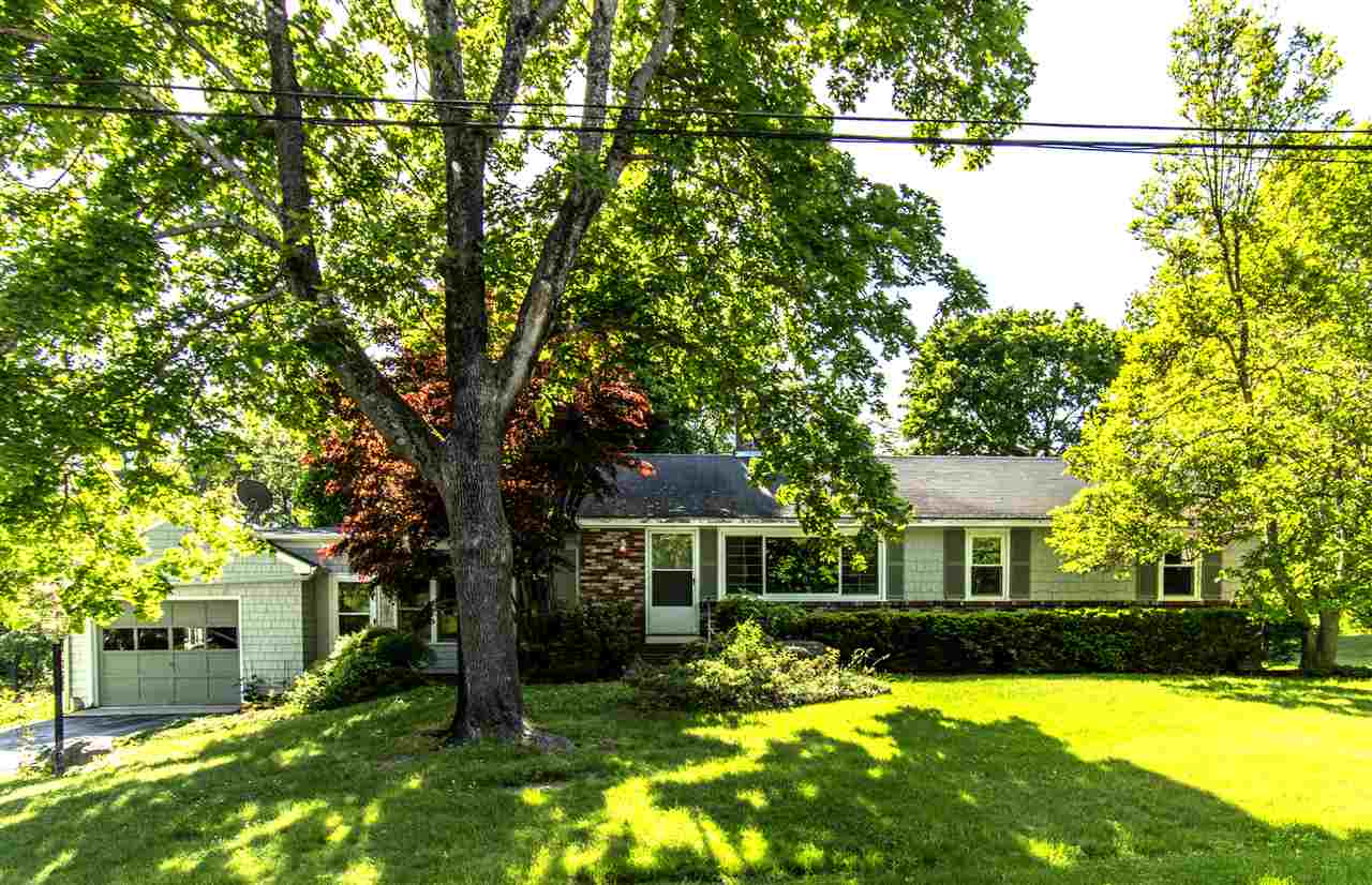 3 Ridgewood Terrace Exeter, NH 03833 - Photo 1 of 33
