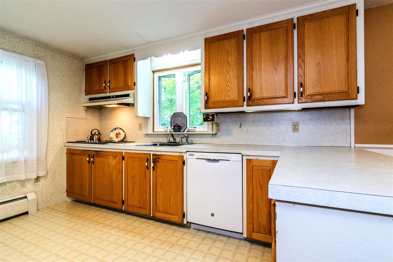3 Ridgewood Terrace Exeter, NH 03833 - Photo 11 of 33