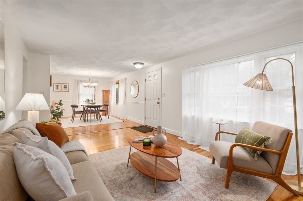 5 Lindor Road North Reading, MA 01864 - Photo 6 of 42 Gallery Image 6