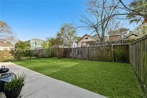$1,000 | 8123 Belfast Street, New Orleans, LA 70118