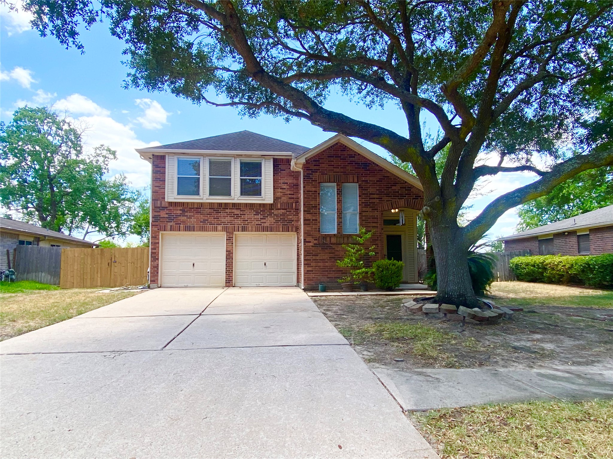 4203 Breckenridge Drive Houston, TX 77066 - Photo 1 of 43 a front view of a house with yard