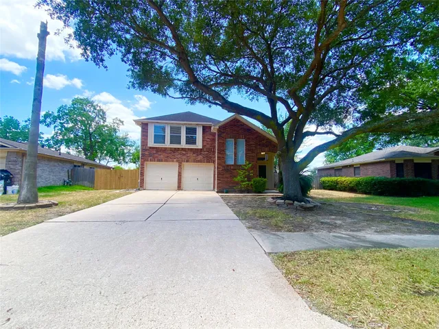 $1,800 | 4203 Breckenridge Drive, Houston, TX 77066