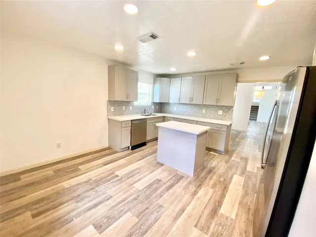 $1,800 | 4203 Breckenridge Drive, Houston, TX 77066