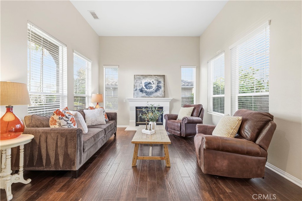 26003 Tennyson Lane Stevenson Ranch, CA 91381 - Photo 19 of 58