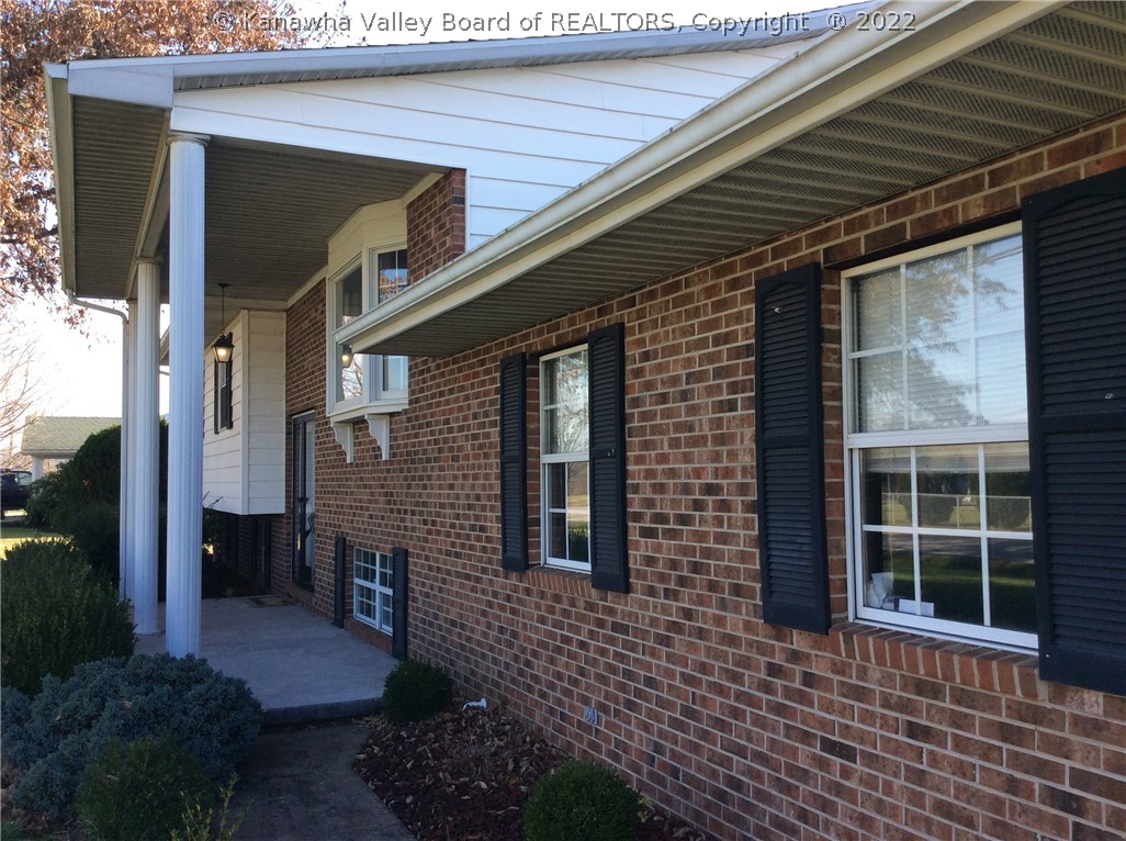 7256 Sandhill Road Point Pleasant, WV 25550 - Photo 1 of 22 Gallery Image 1