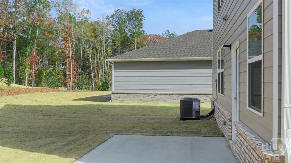 86 Holland Cove Winder, GA 30680 - Photo 4 of 52