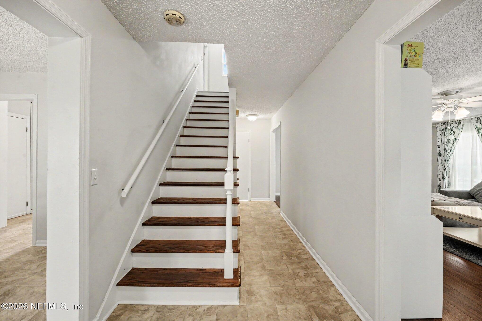 8957 Yarmouth Road Jacksonville, FL 32257 - Photo 17 of 33 017_file_5499