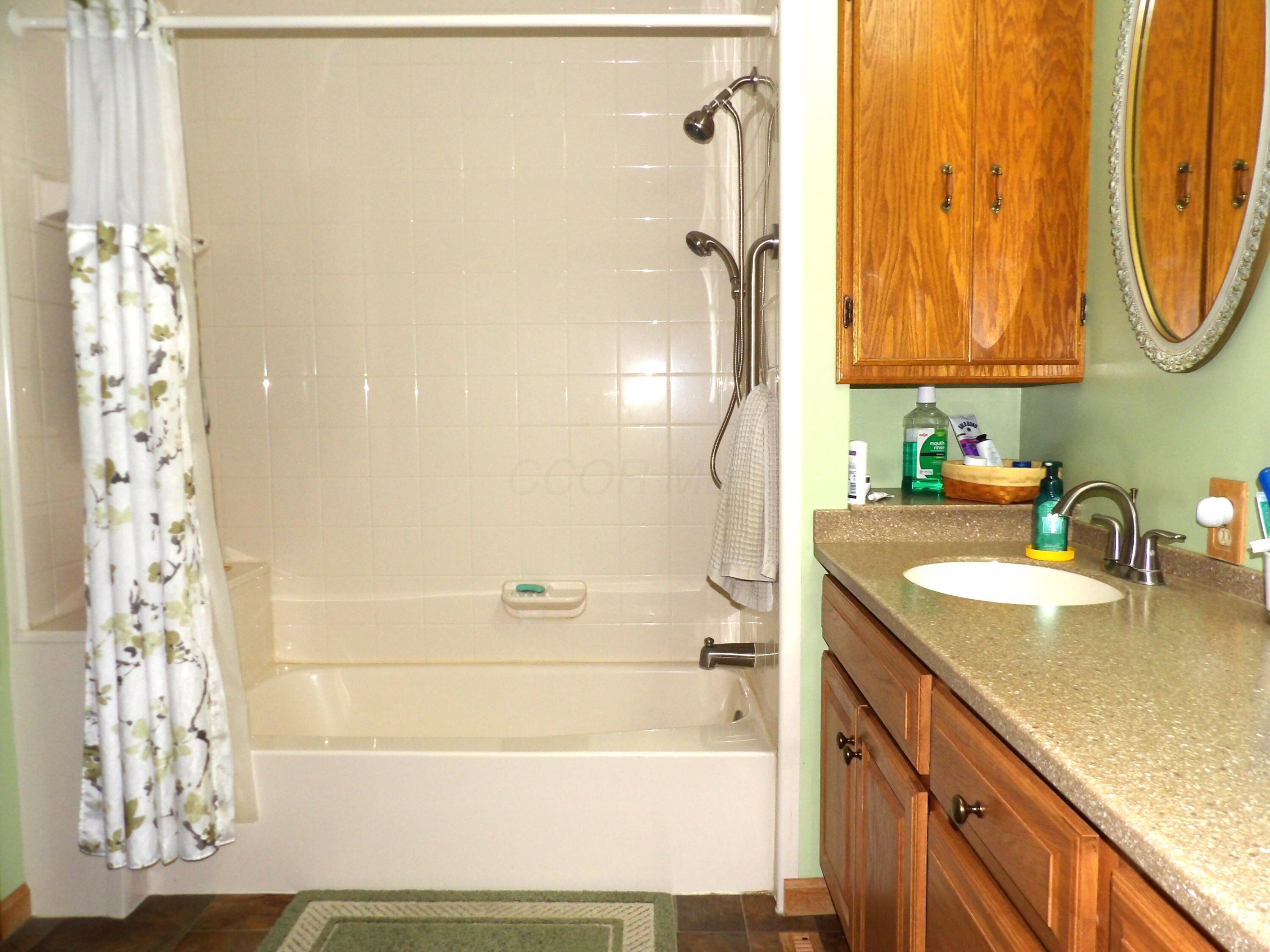 5425 Wilson Road Northwest Lancaster, OH 43130 - Photo 19 of 47 104_1663