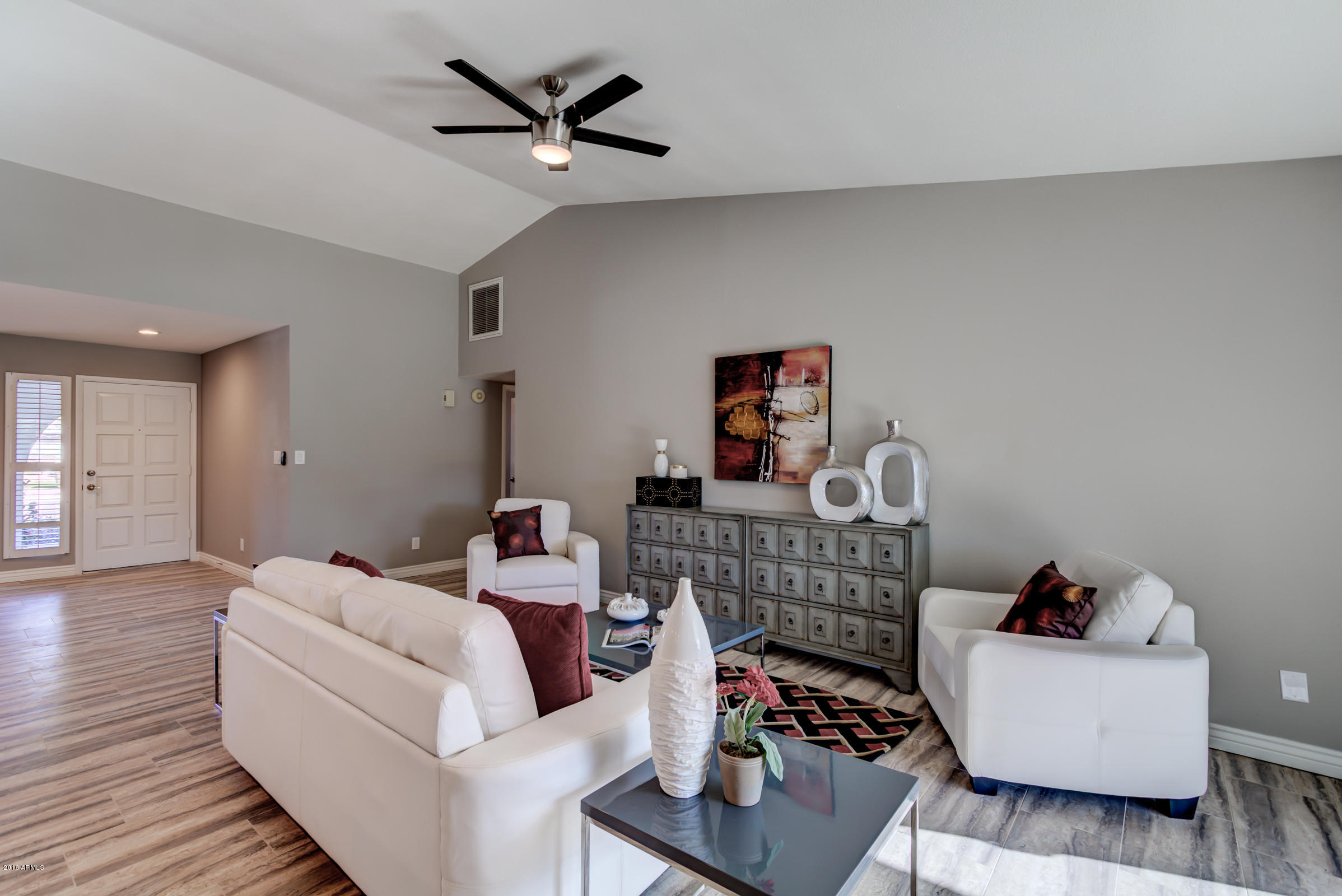 4417 East Grandview Road Phoenix, AZ 85032 - Photo 14 of 48 4417 E Grandview Rd-9