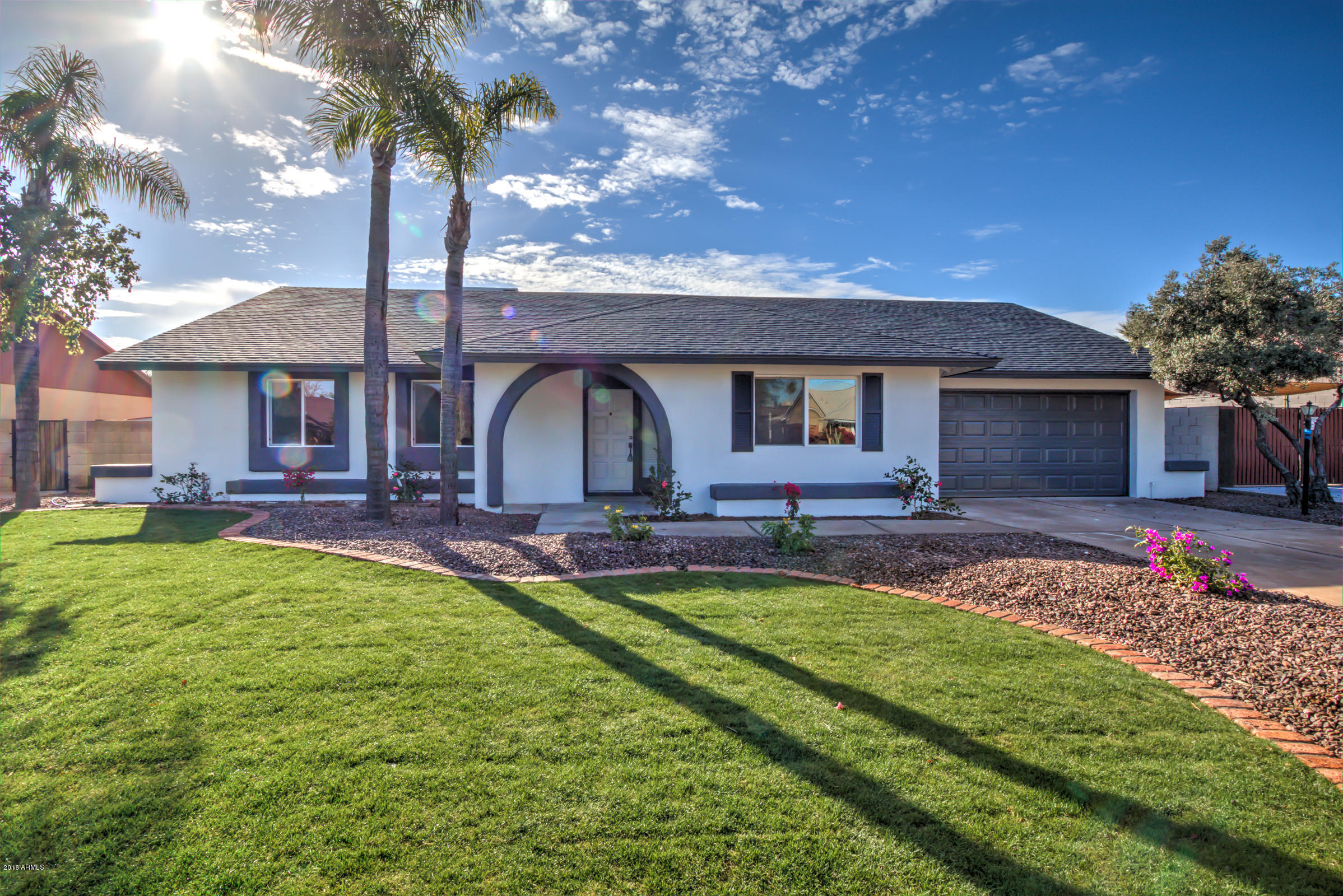 4417 East Grandview Road Phoenix, AZ 85032 - Photo 2 of 48 4417 E Grandview Rd-38