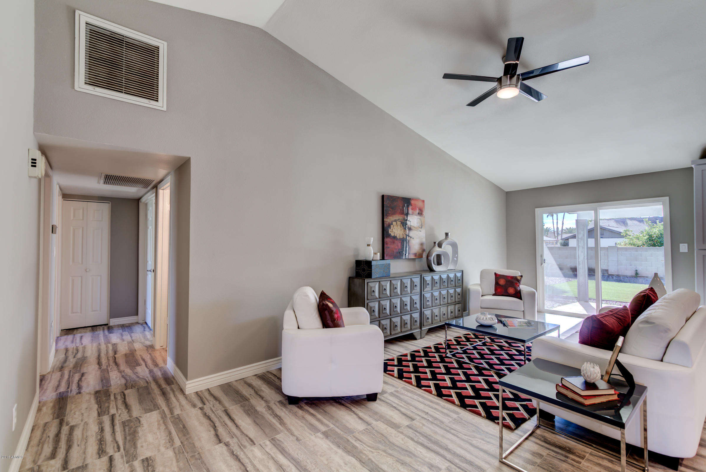 4417 East Grandview Road Phoenix, AZ 85032 - Photo 29 of 48 4417 E Grandview Rd-24