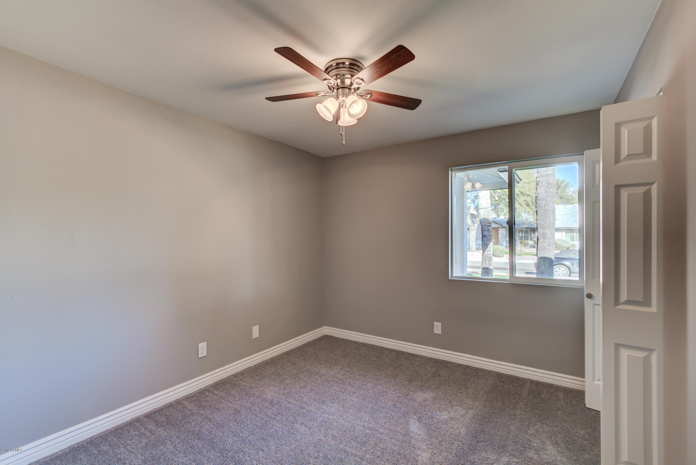 4417 East Grandview Road Phoenix, AZ 85032 - Photo 30 of 48 4417 E Grandview Rd-25