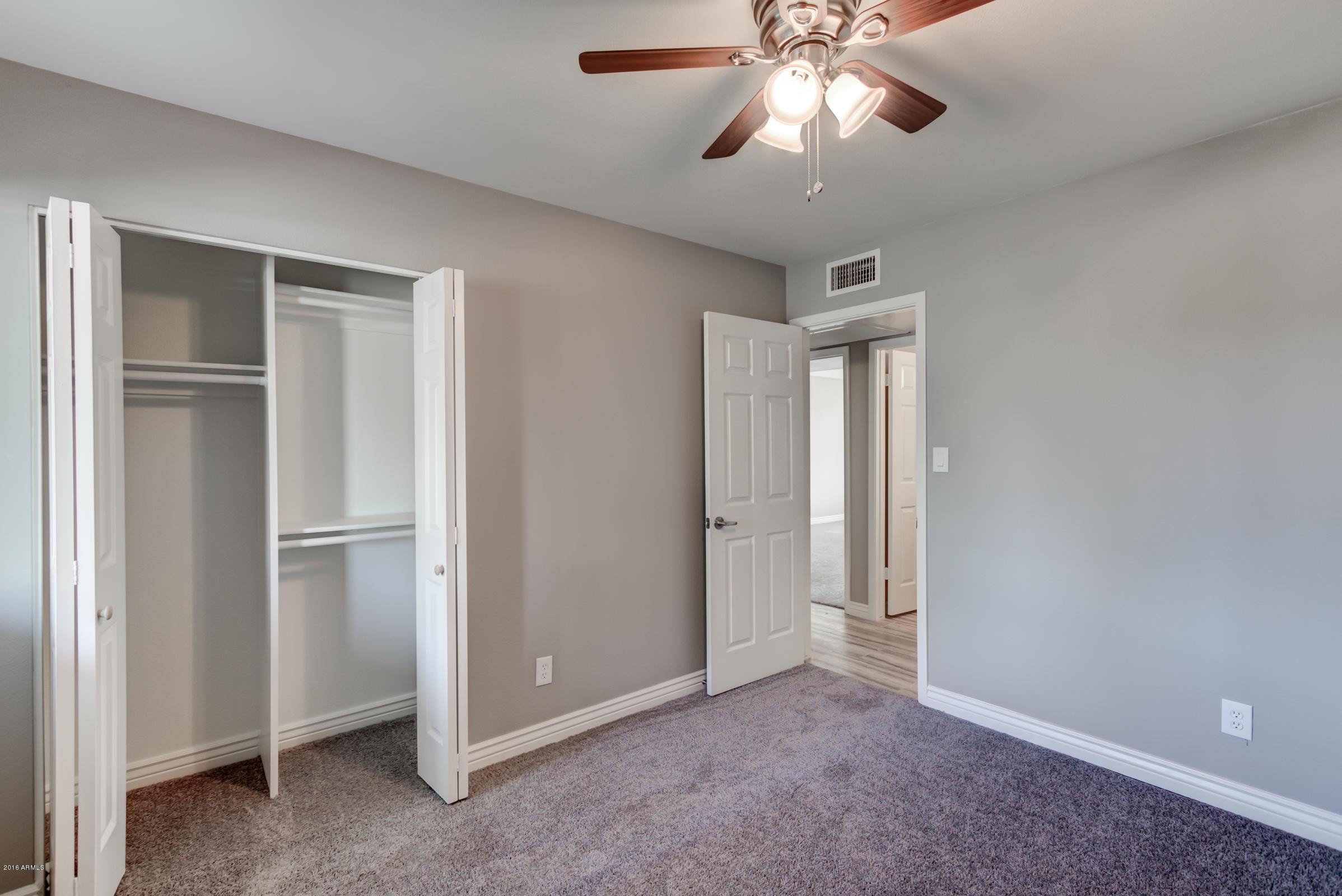 4417 East Grandview Road Phoenix, AZ 85032 - Photo 31 of 48 4417 E Grandview Rd-26