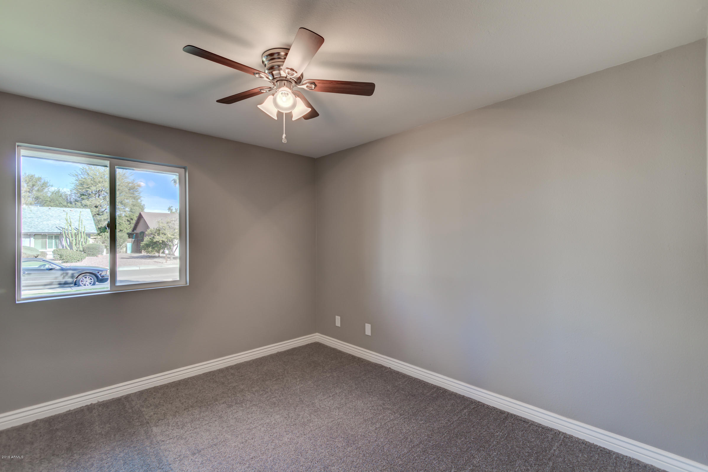 4417 East Grandview Road Phoenix, AZ 85032 - Photo 32 of 48 4417 E Grandview Rd-27