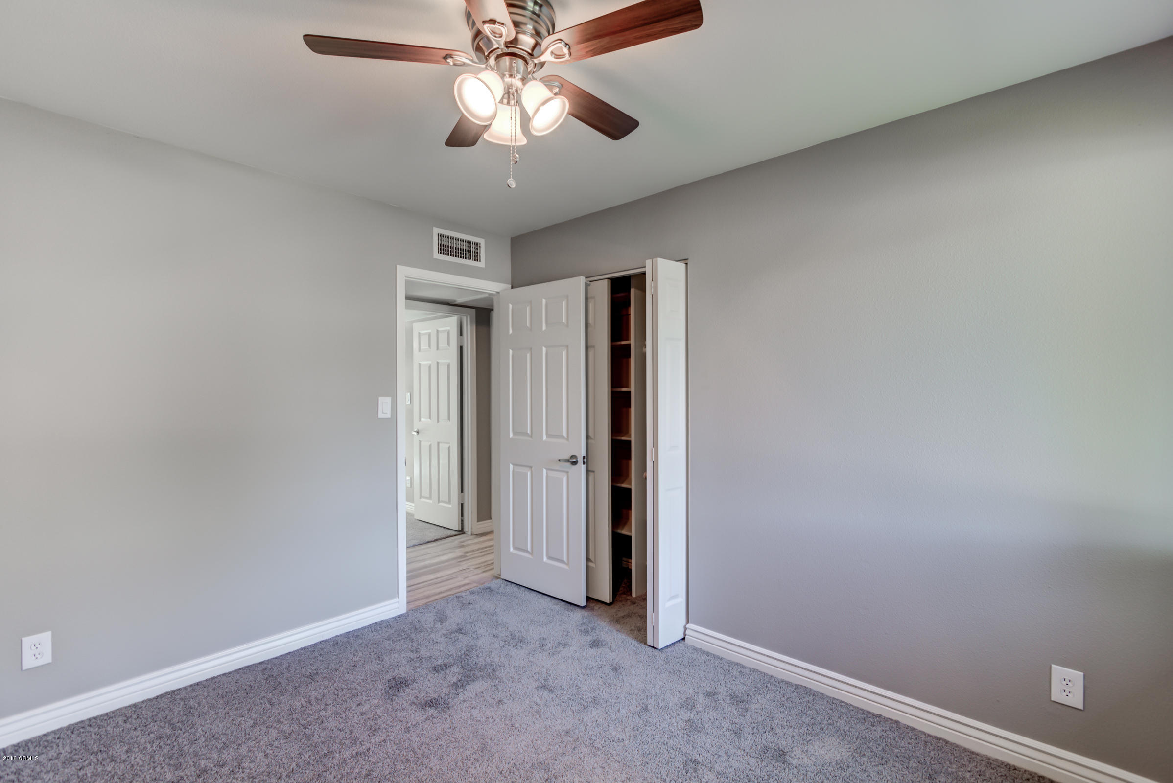 4417 East Grandview Road Phoenix, AZ 85032 - Photo 33 of 48 4417 E Grandview Rd-28