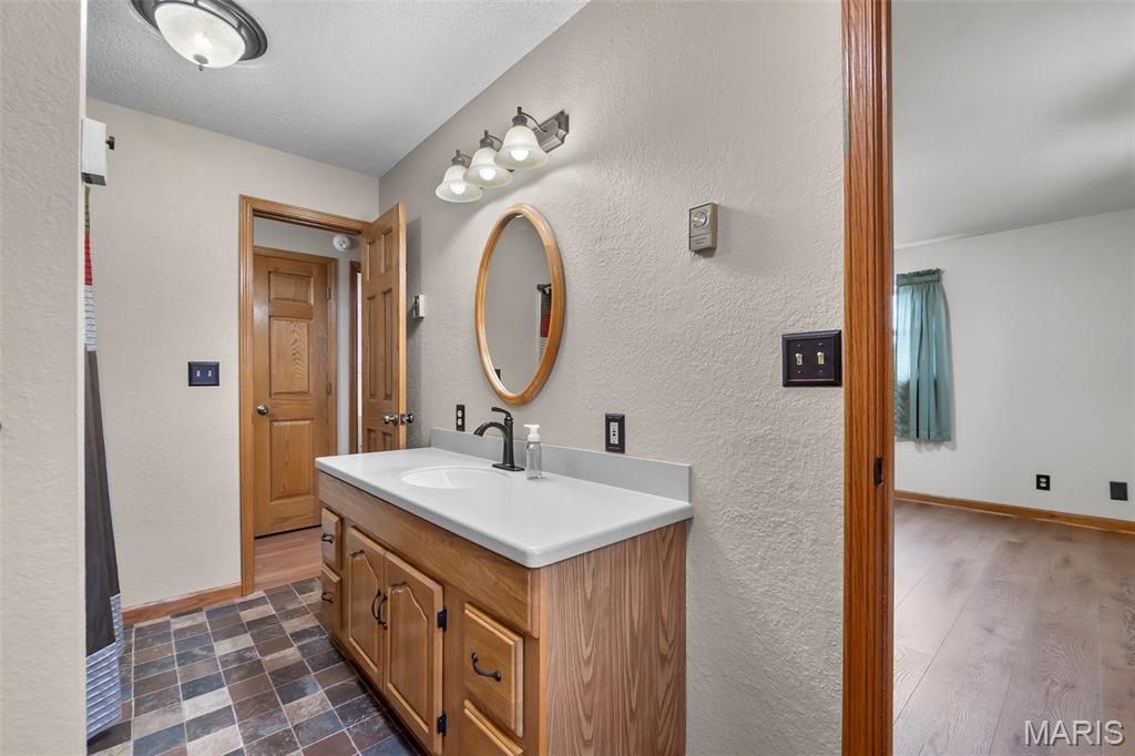 625 Pcr 920 Perryville, MO 63775 - Photo 14 of 32