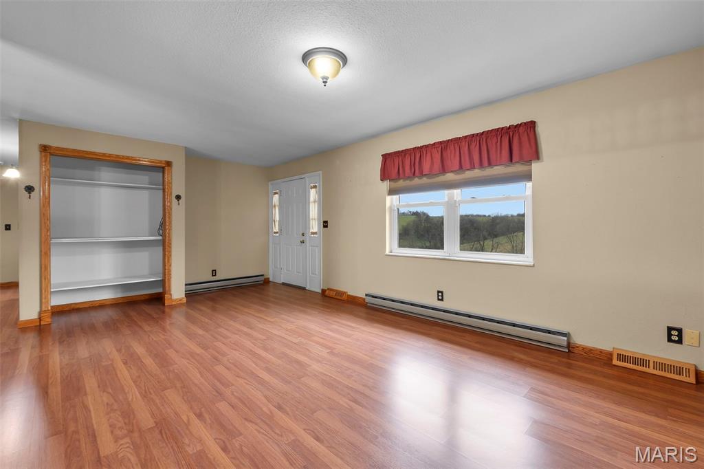 625 Pcr 920 Perryville, MO 63775 - Photo 7 of 32