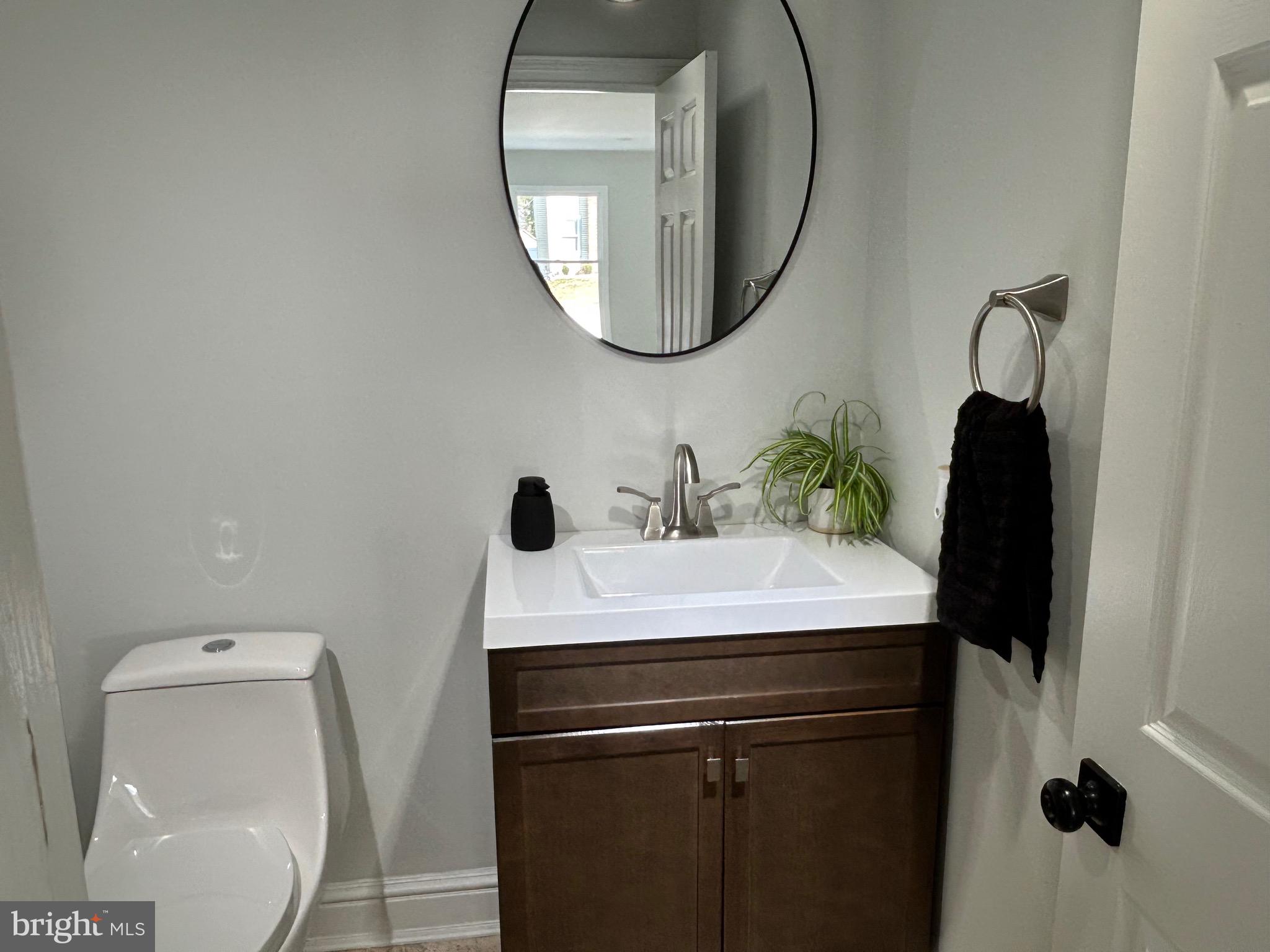 1 Pendleton Court Marlton, NJ 08053 - Photo 17 of 36 a bathroom with a sink and a mirror