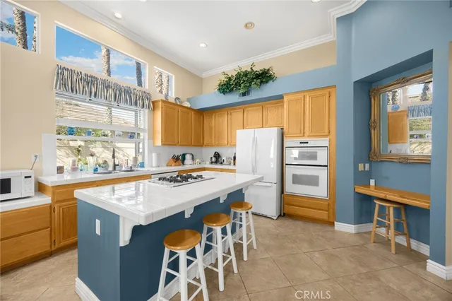 $999,900 | 4851 Cardiff Bay Drive, Oceanside, CA 92057