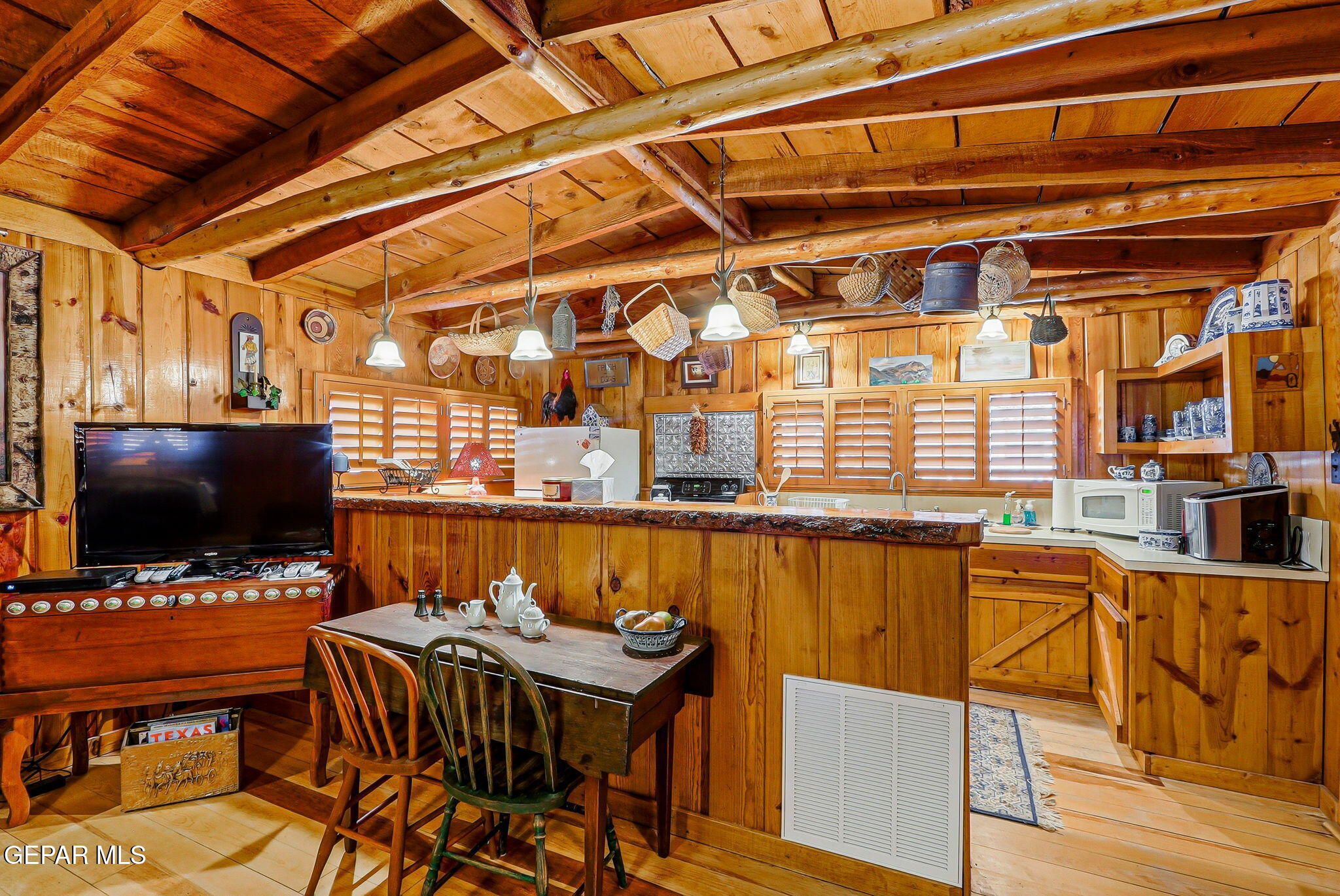 162 Roswell Street Ruidoso, NM 88345 - Photo 16 of 63 33-web-or-mls-IMG_8990