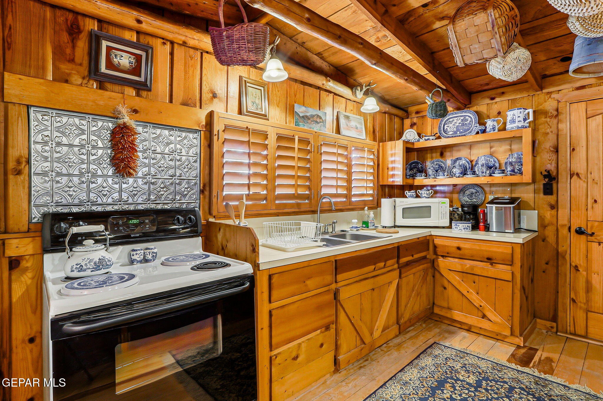 162 Roswell Street Ruidoso, NM 88345 - Photo 20 of 63 30-web-or-mls-IMG_8969