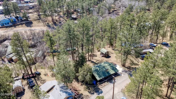 $199,950 | 162 Roswell Street, Ruidoso, NM 88345
