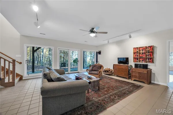 $775,000 | 1845 Eagles Nest Drive, Hermann, MO 65041