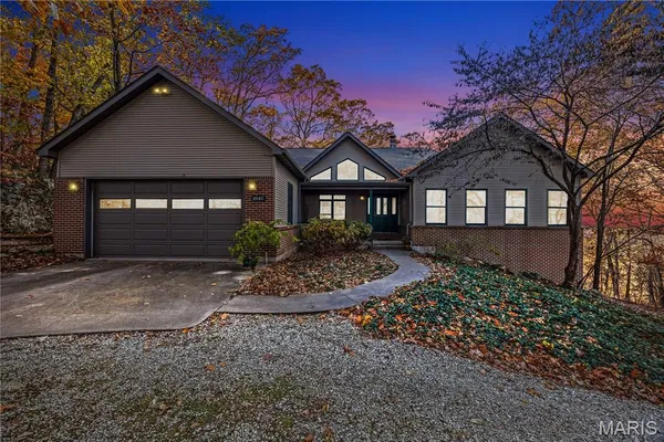 $825,000 | 1845 Eagles Nest Drive, Hermann, MO 65041