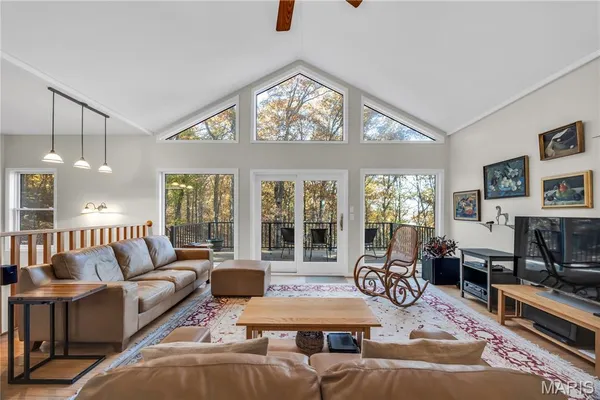 $825,000 | 1845 Eagles Nest Drive, Hermann, MO 65041