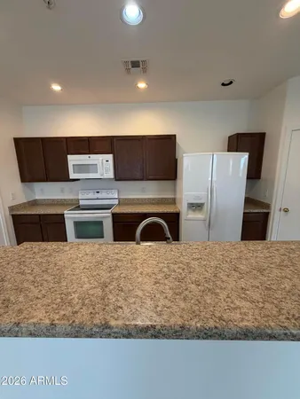$1,849 | 7464 South 31st Place, Phoenix, AZ 85042