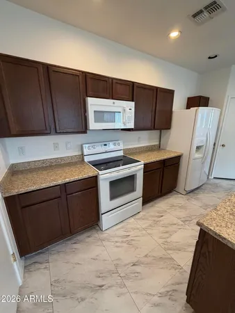 $1,849 | 7464 South 31st Place, Phoenix, AZ 85042