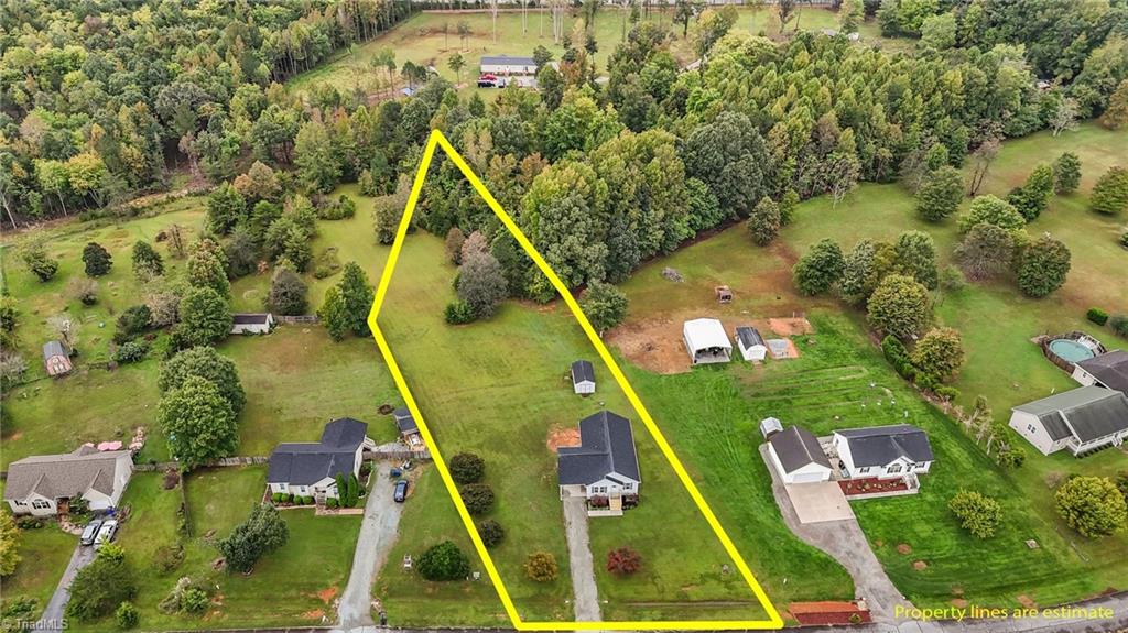 5604 Wagon Farm Road Efland, NC 27243 - Photo 3 of 50 Gallery Image 3