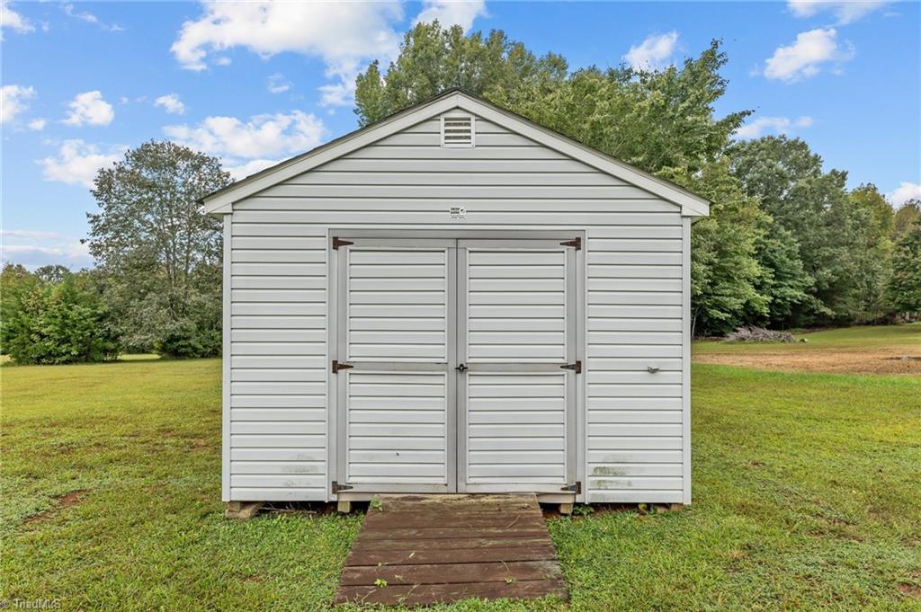 5604 Wagon Farm Road Efland, NC 27243 - Photo 40 of 50 Gallery Image 40