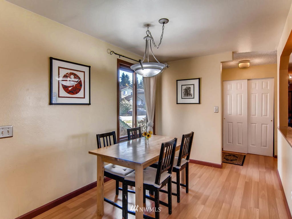 20205 103rd Place Northeast Bothell, WA 98011 - Photo 11 of 25 Gallery Image 11