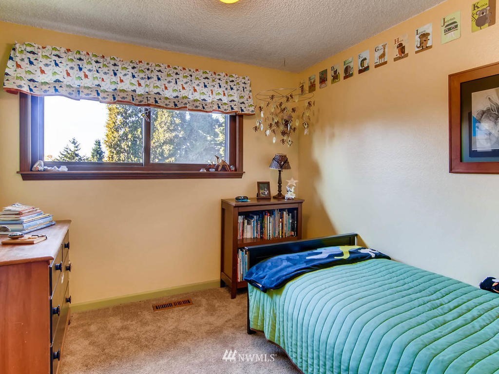 20205 103rd Place Northeast Bothell, WA 98011 - Photo 15 of 25 Gallery Image 15