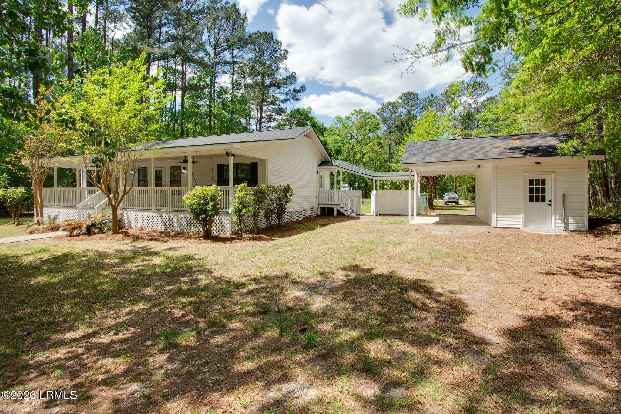 5082 Tillman Road Ridgeland, SC 29936 - Photo 2 of 38 mo2604101-1003