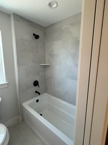 $654,990 | 431 Sandstone Street, Slinger, WI 53086