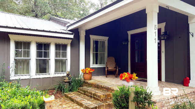 511 Liberty Street Fairhope, AL 36532 - Photo 2 of 16