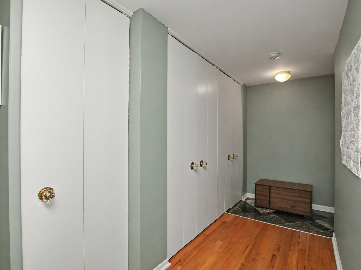 5740 North Sheridan Road, Unit 5A Chicago, IL 60660 - Photo 14 of 17