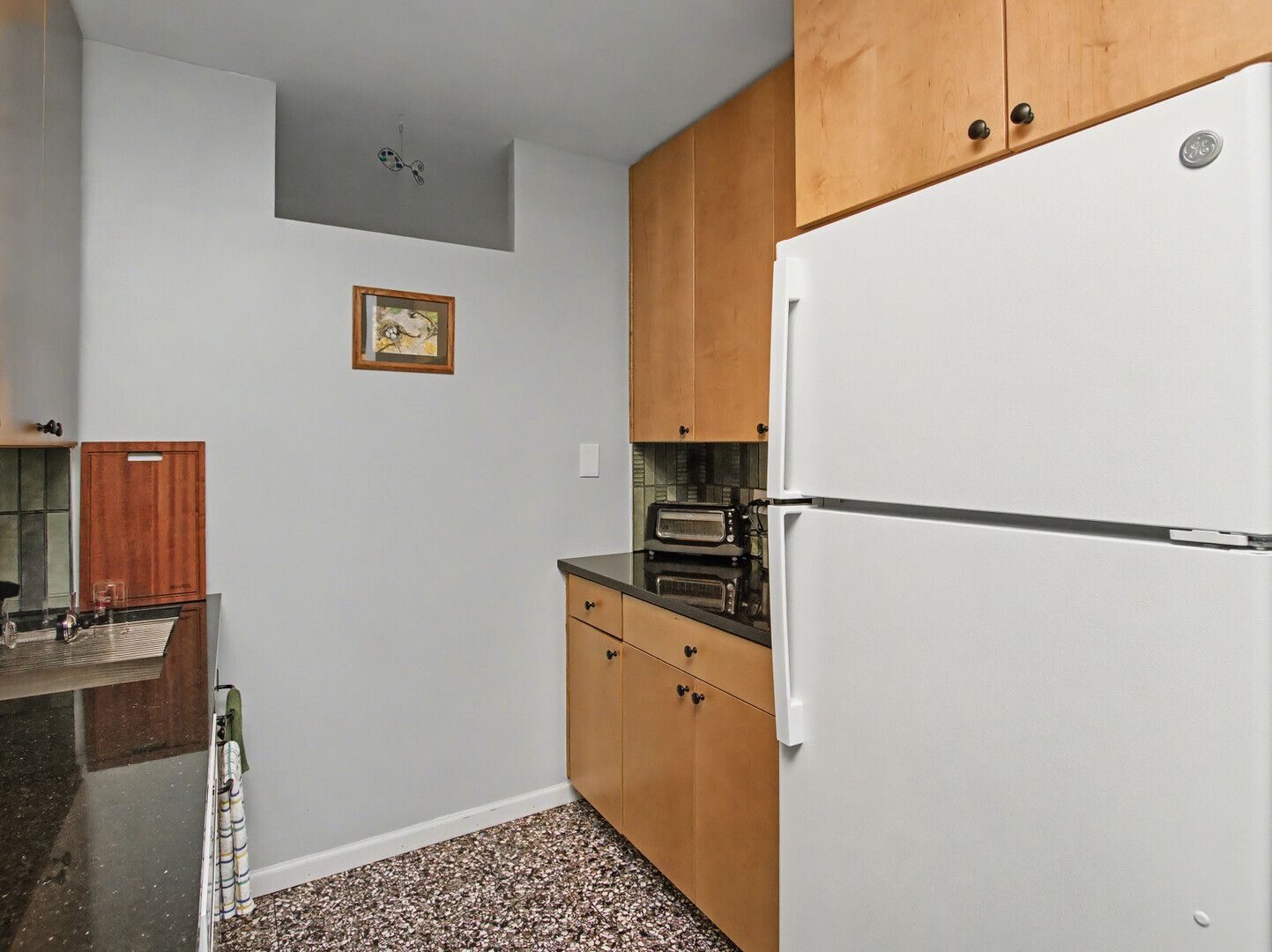 5740 North Sheridan Road, Unit 5A Chicago, IL 60660 - Photo 7 of 17