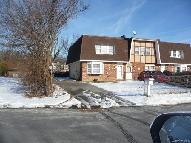 $2,600 | 91 Sarah Lane, Middletown, NY 10941