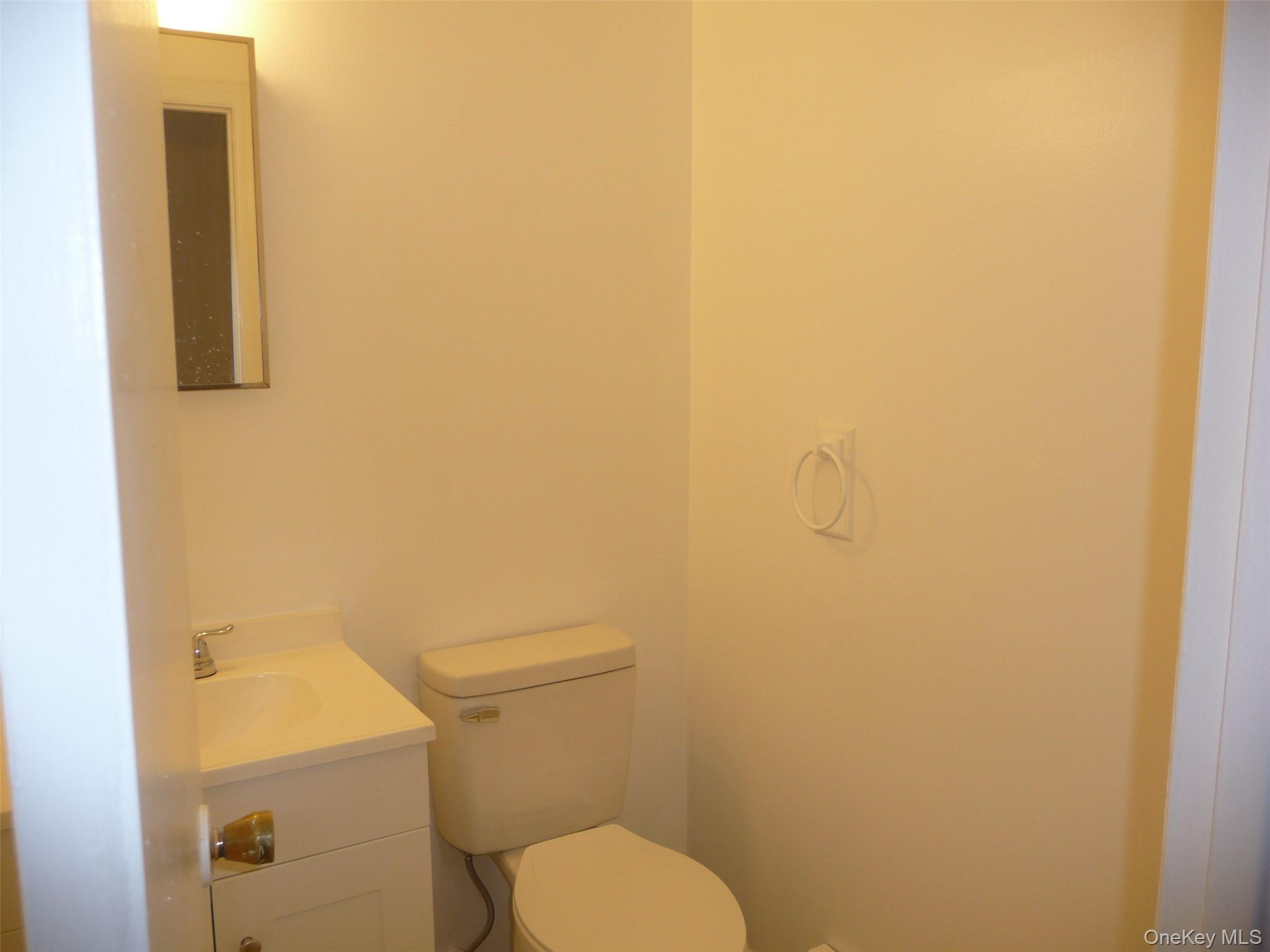 91 Sarah Lane Middletown, NY 10941 - Photo 12 of 26