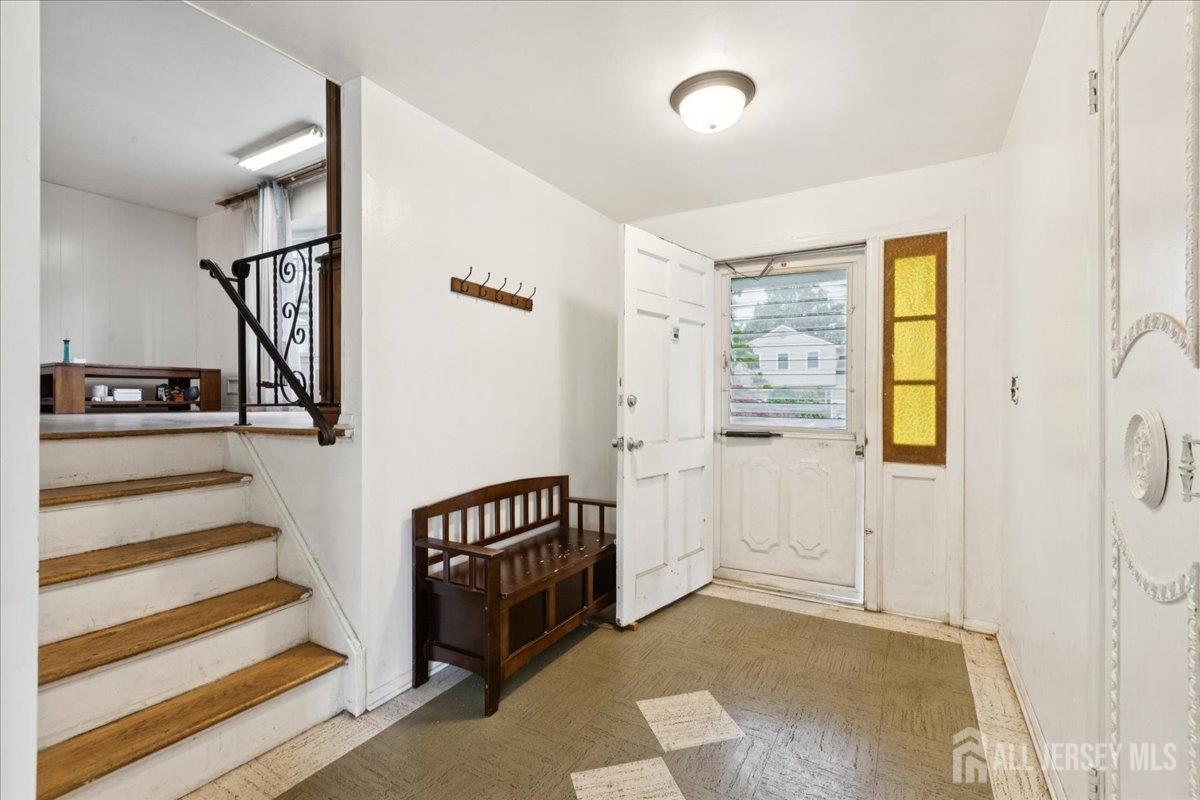 796 Curie Road North Brunswick, NJ 08902 - Photo 2 of 26 Gallery Image 2
