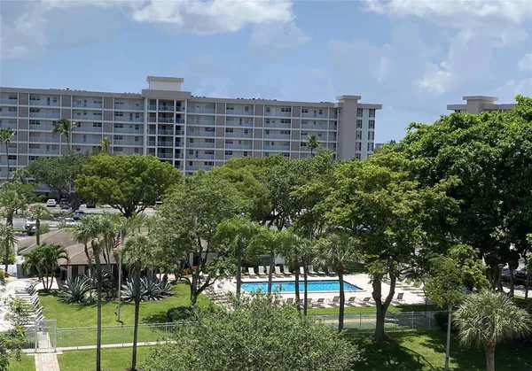 $178,000 | 2671 South Course Drive, Unit 602, Pompano Beach, FL 33069