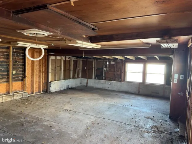 $179,900 | 712 Billings Avenue, Paulsboro, NJ 08066