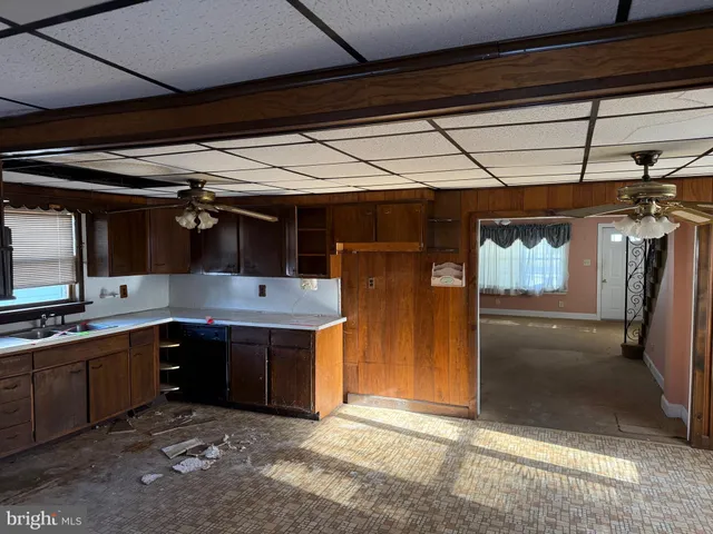 $179,900 | 712 Billings Avenue, Paulsboro, NJ 08066