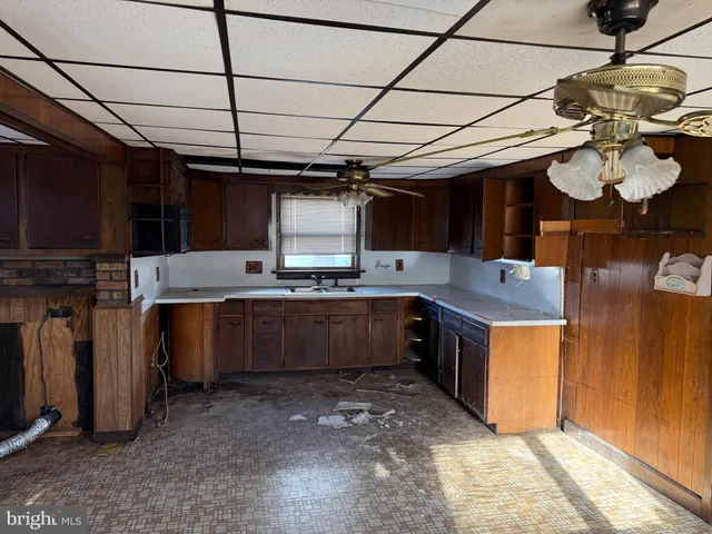 $179,900 | 712 Billings Avenue, Paulsboro, NJ 08066