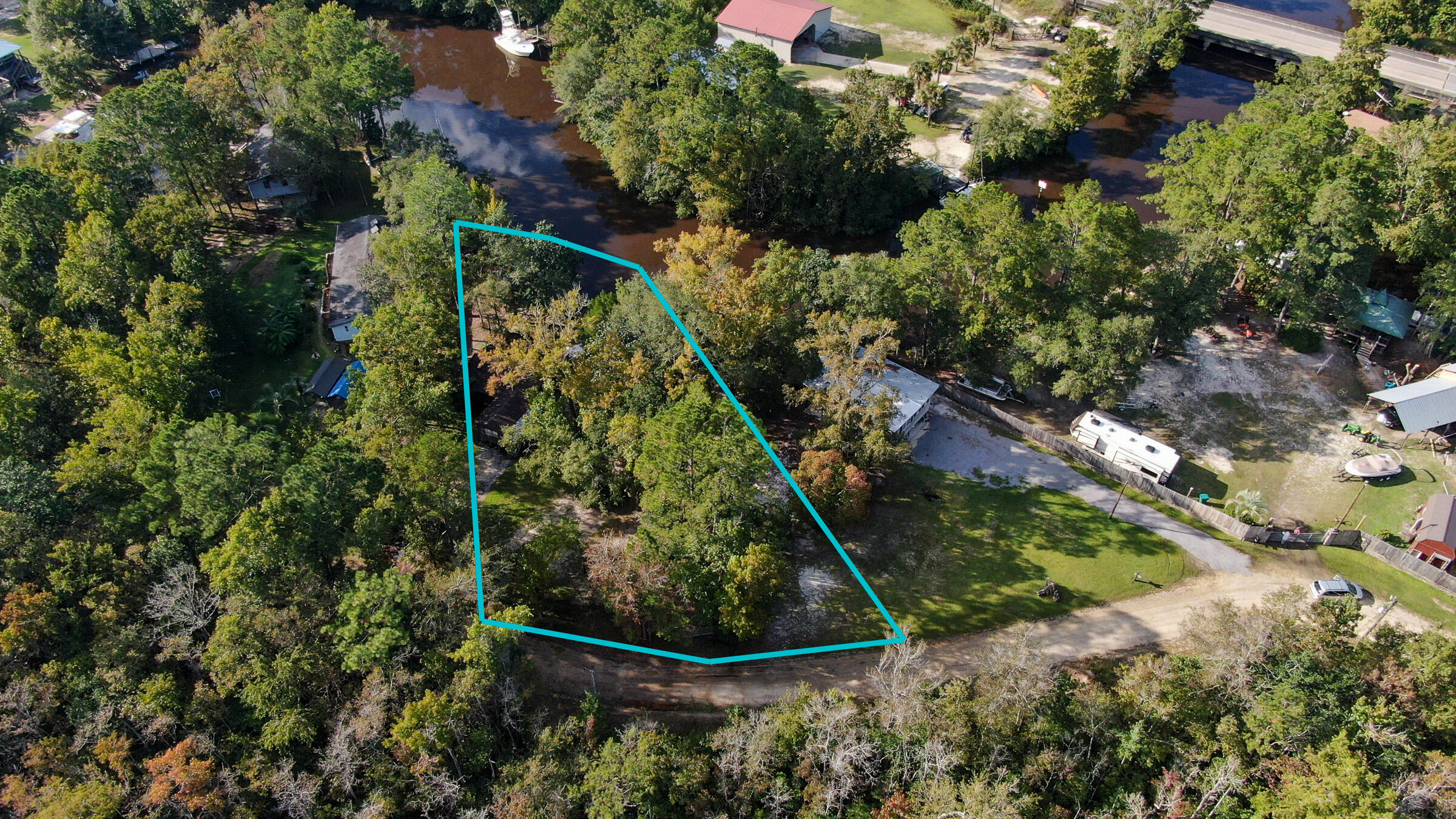 264 Alaqua Cove Road Freeport, FL 32439 - Photo 8 of 13 DJI_0686-Edit